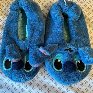 Kids XL Stitch Slippers